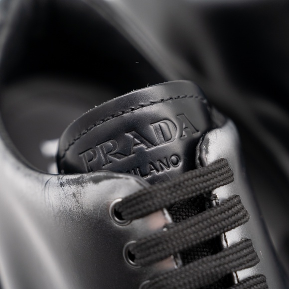 size 39.5eu 9.5 US Prada Monolith Brushed Leather Lace-up Shoes Black Silver - Picture 8 of 13